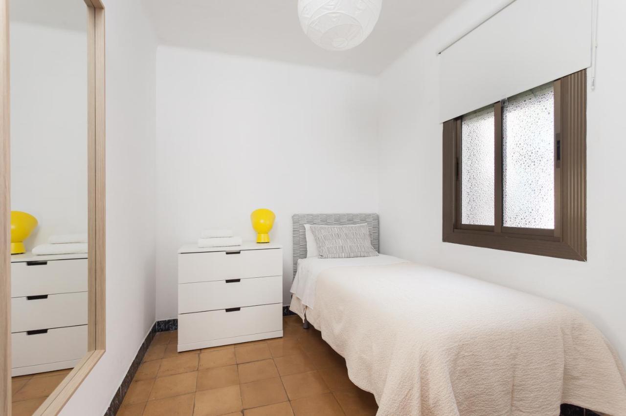 Apartamento Con Encanto, Luminoso Y Tranquilo Apartment L'Hospitalet de Llobregat Bagian luar foto
